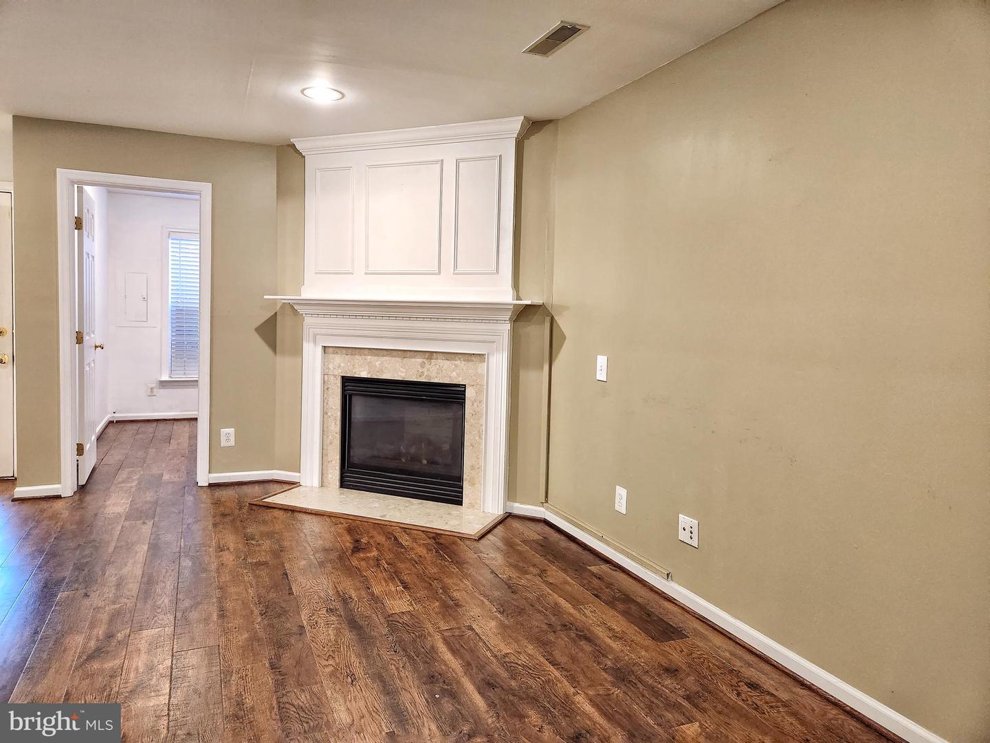 5269 Broadwing Pl Property Photo 3