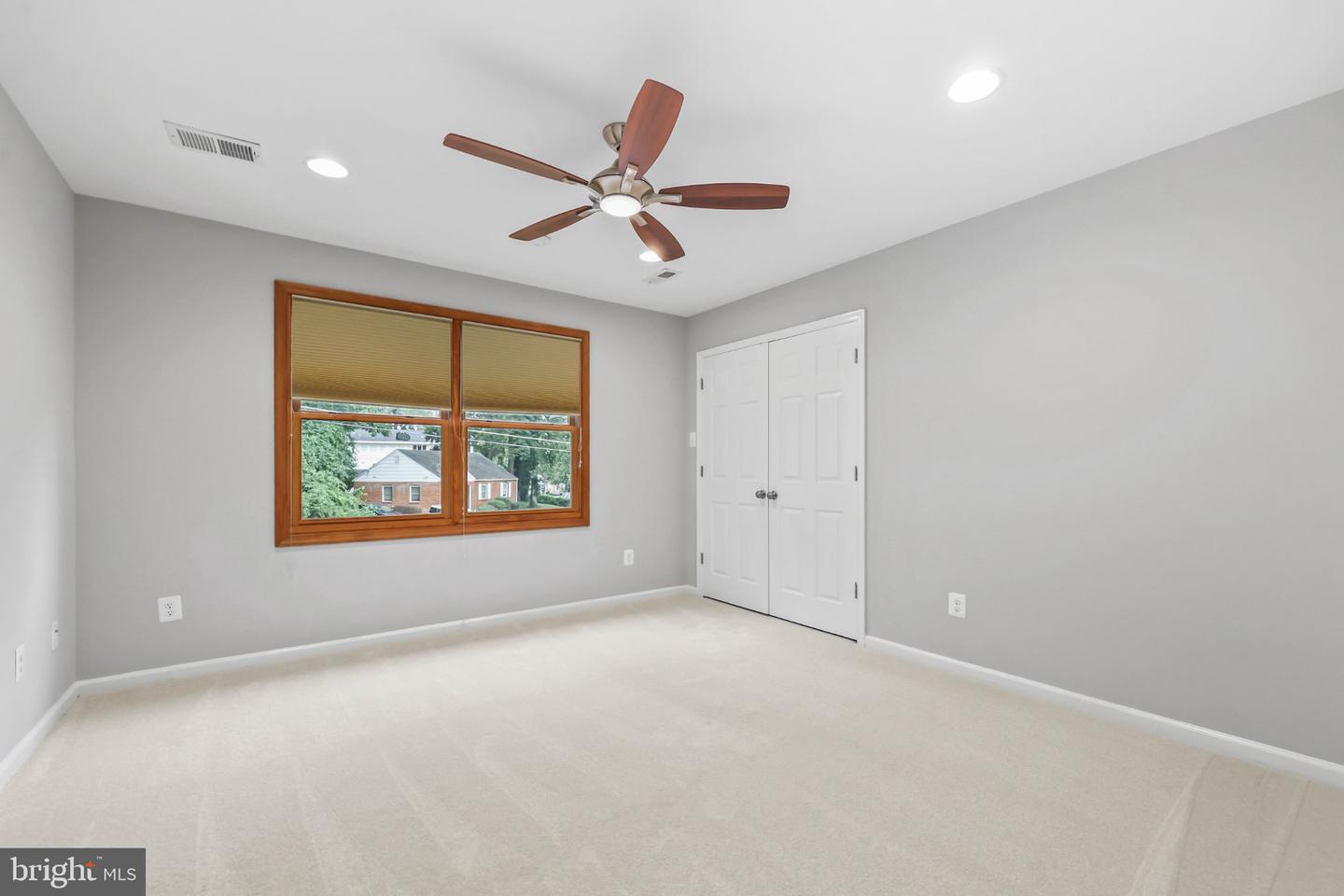 7609 Burnside Ct Property Photo 31