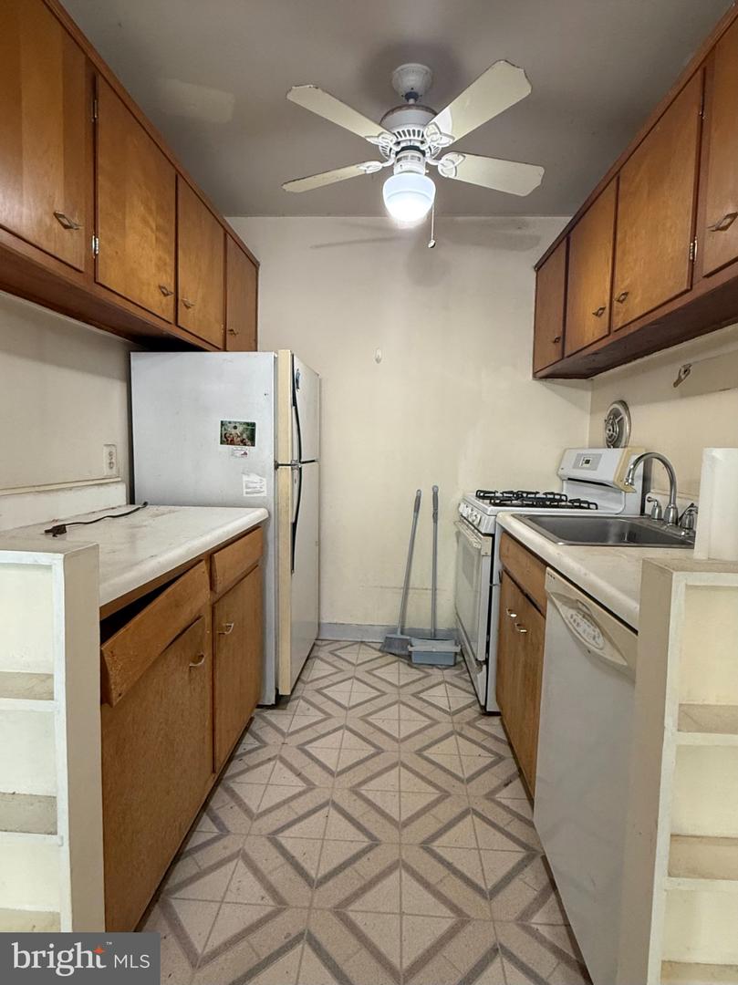 7734 Donnybrook Ct #106 Property Photo 7