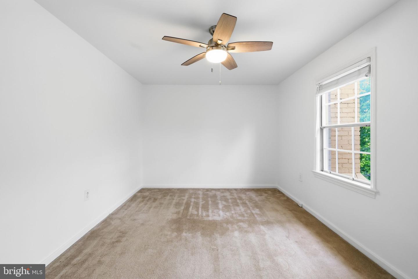 6604 10th St #c1 Property Photo 19