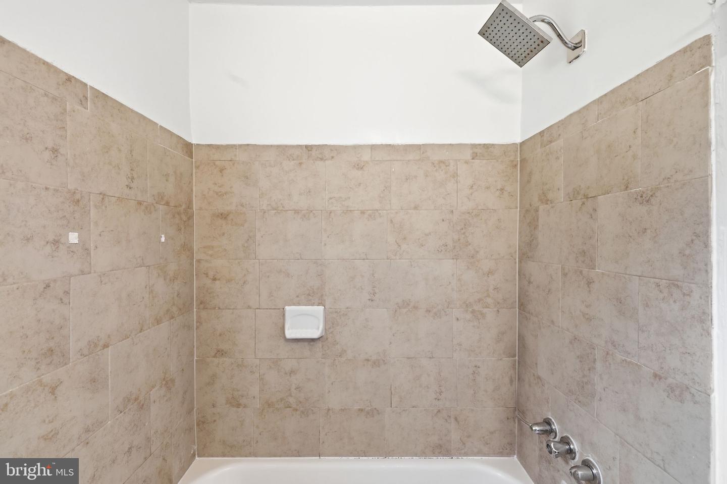 6604 10th St #c1 Property Photo 26
