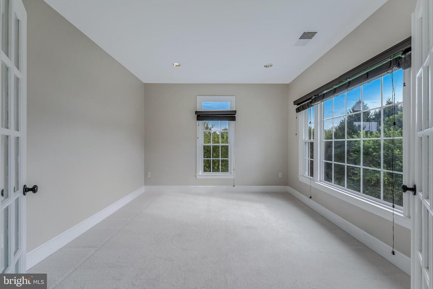 615 Nalls Farm Way Property Photo 39