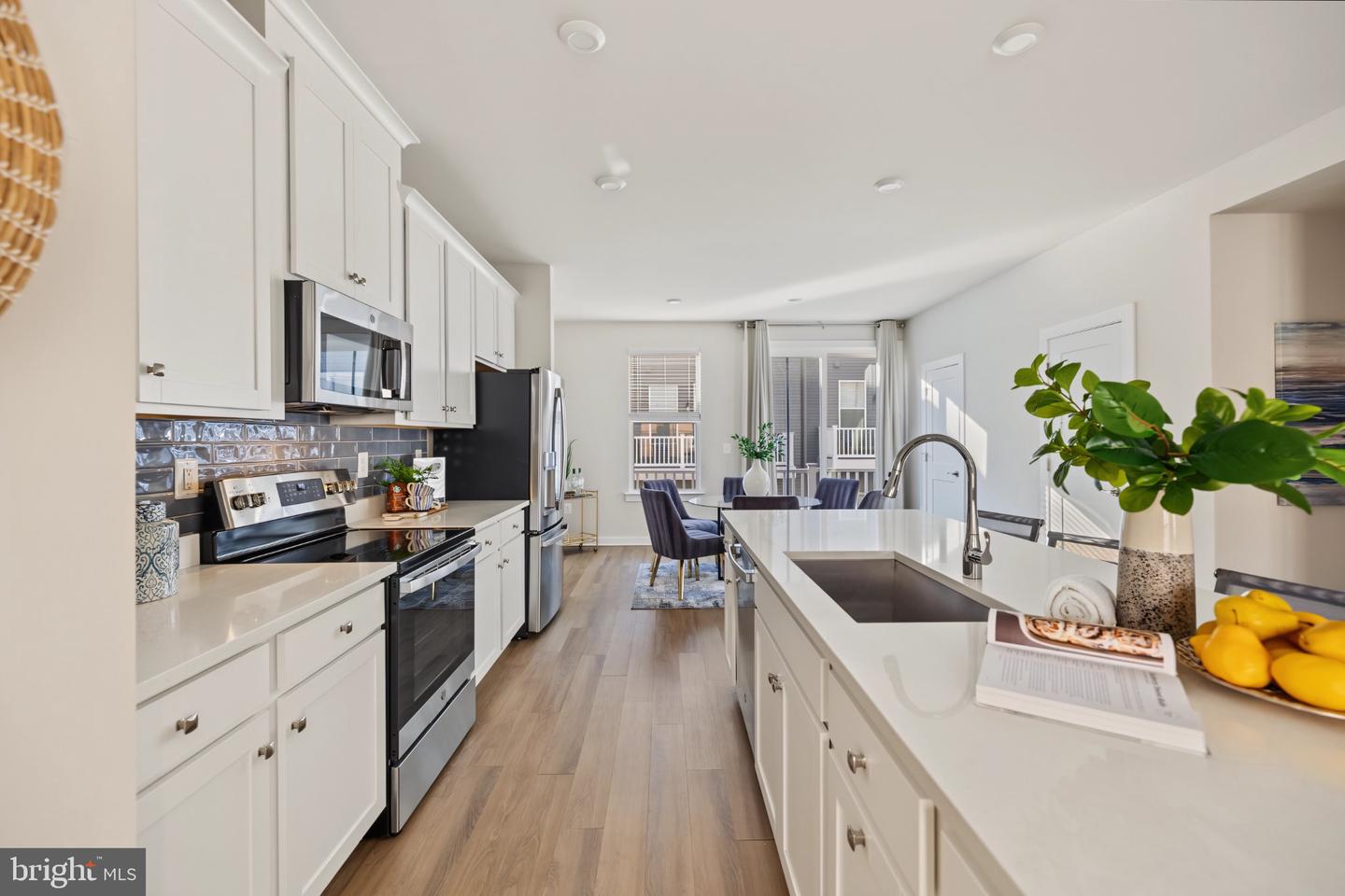 14176 Gypsum Loop Property Photo 16