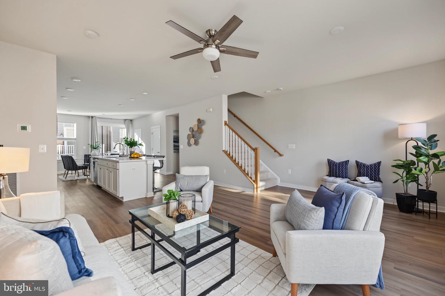 14176 Gypsum Loop Property Photo 23