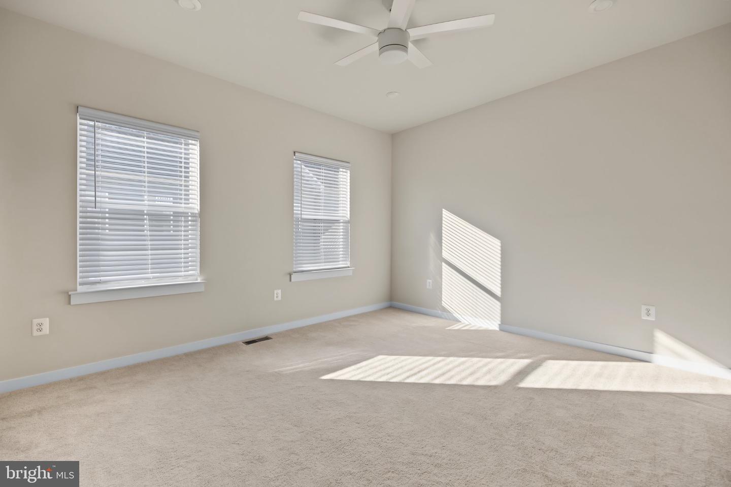 14176 Gypsum Loop Property Photo 35