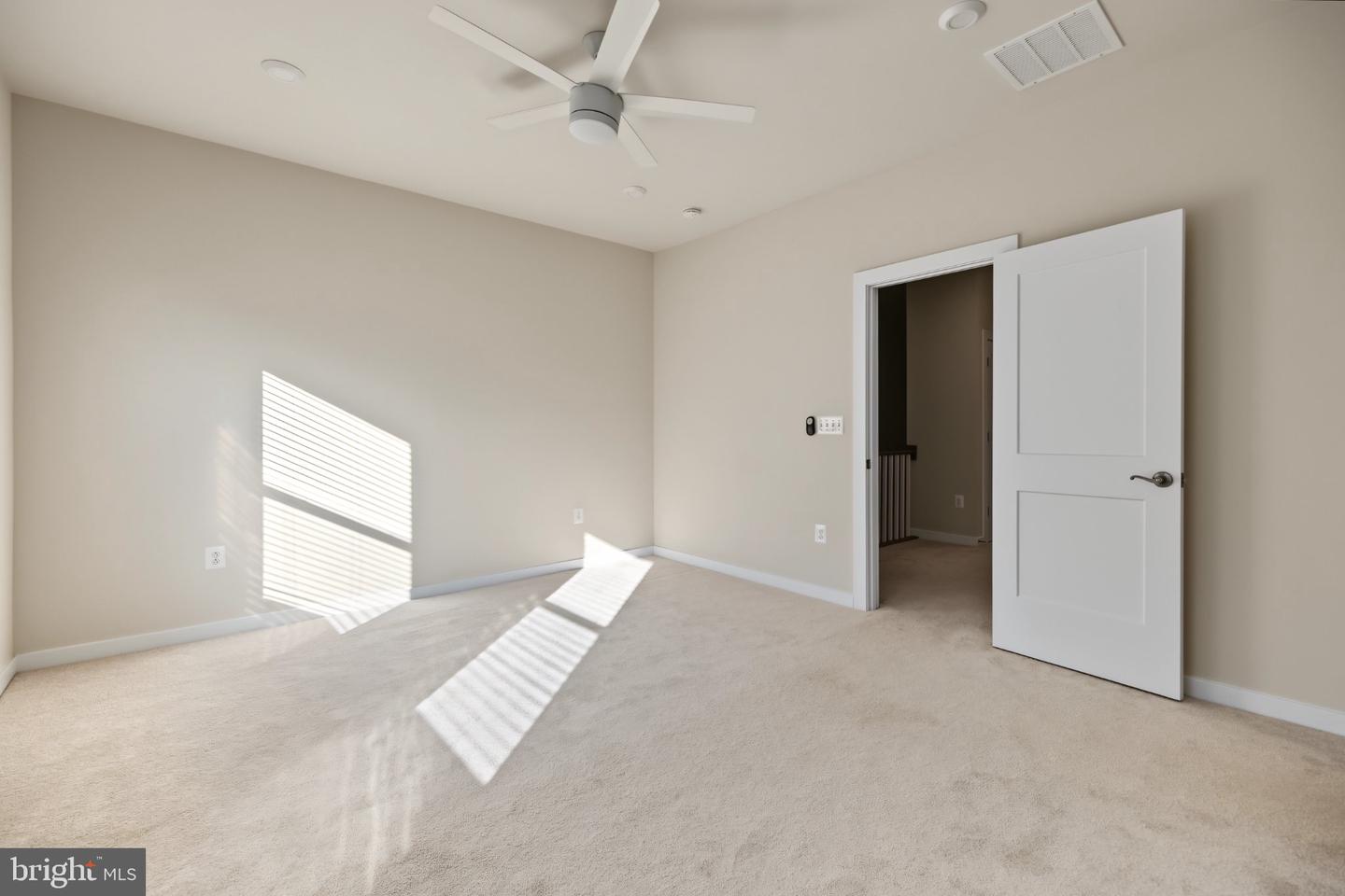 14176 Gypsum Loop Property Photo 36