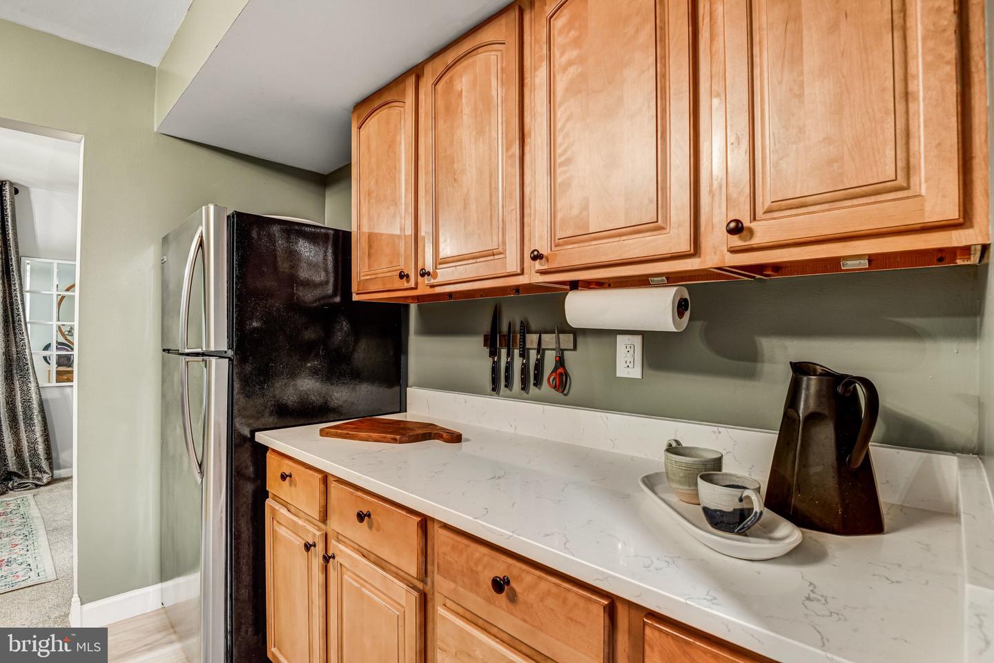 9745 Kings Crown Ct #1 Property Photo 13