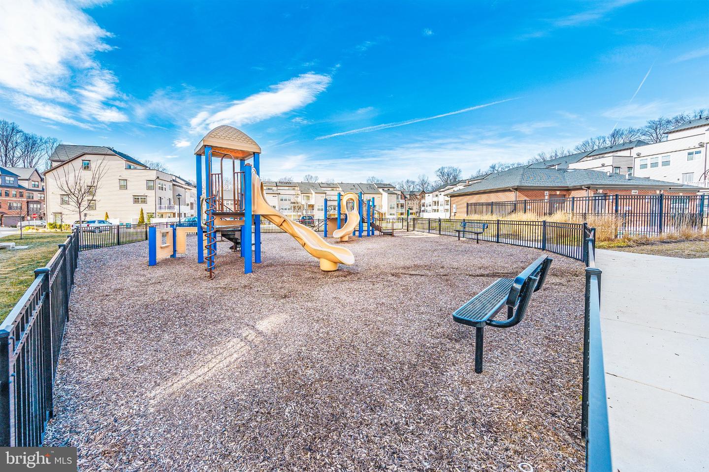 3925 Fair Ridge Dr #303 Property Photo 19