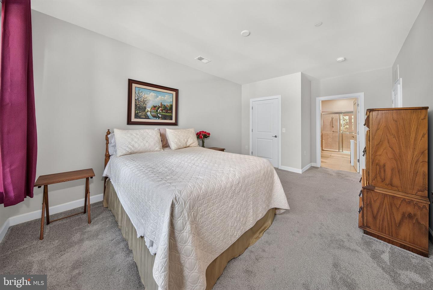 3925 Fair Ridge Dr #303 Property Photo 38