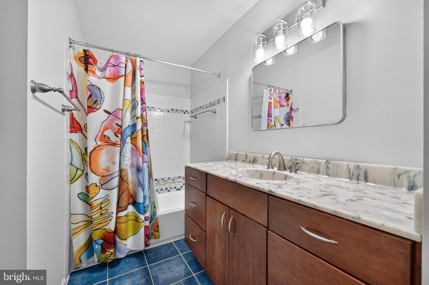 4501 Hazeltine Ct #g Property Photo 24
