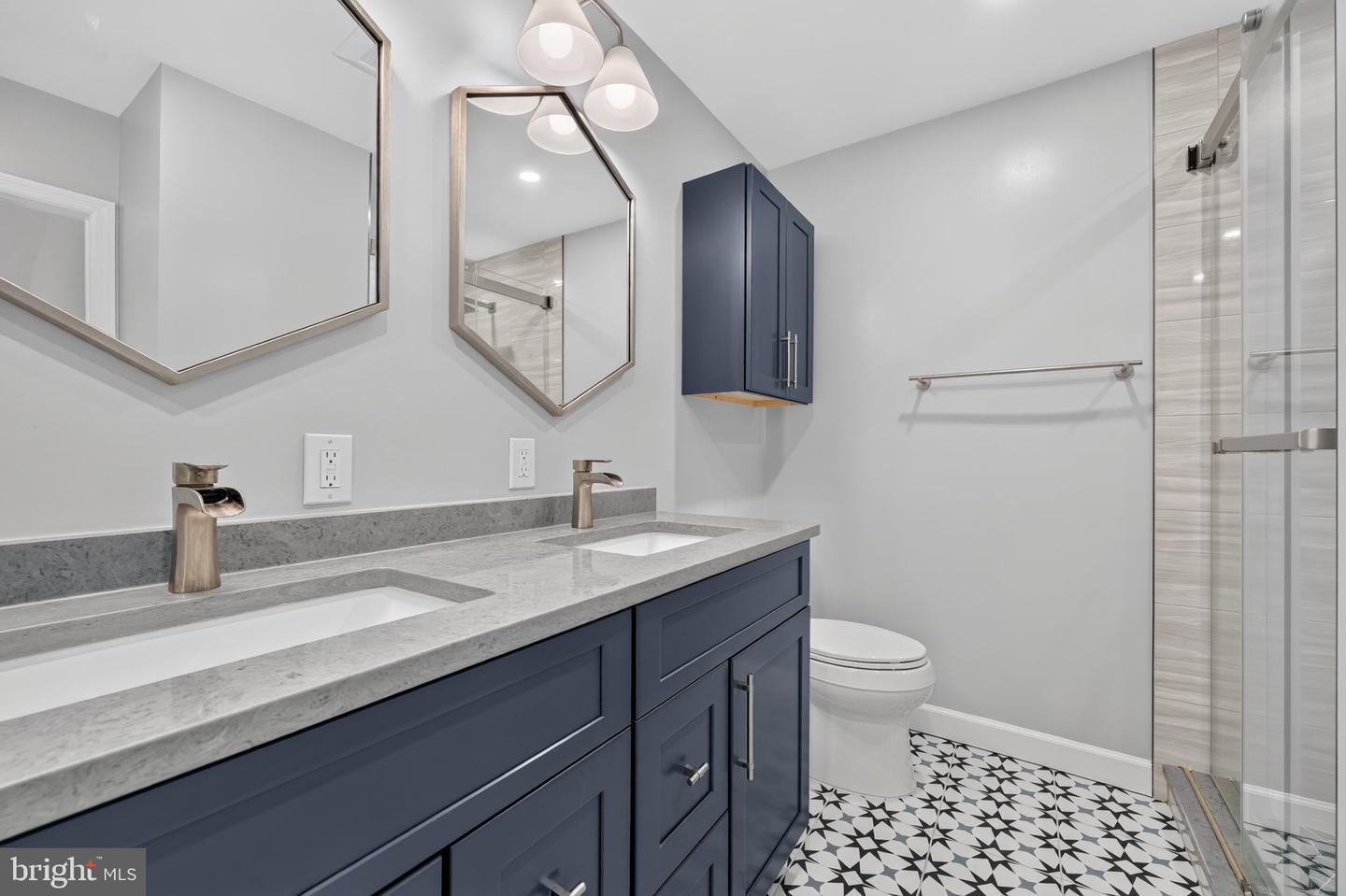 4501 Hazeltine Ct #g Property Photo 29