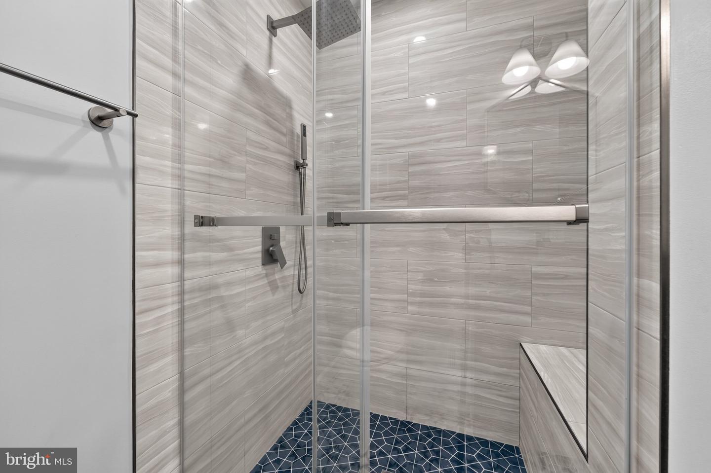4501 Hazeltine Ct #g Property Photo 31