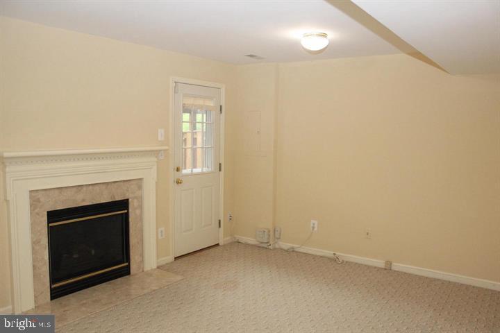 2555 Chase Wellesley Dr Property Photo 2
