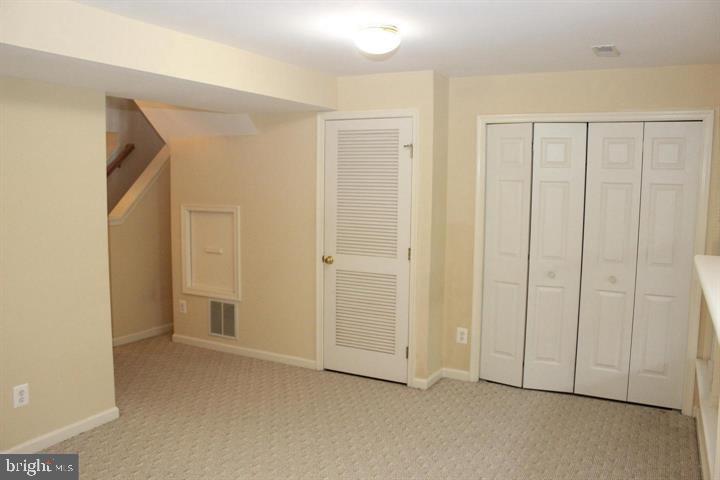 2555 Chase Wellesley Dr Property Photo 4