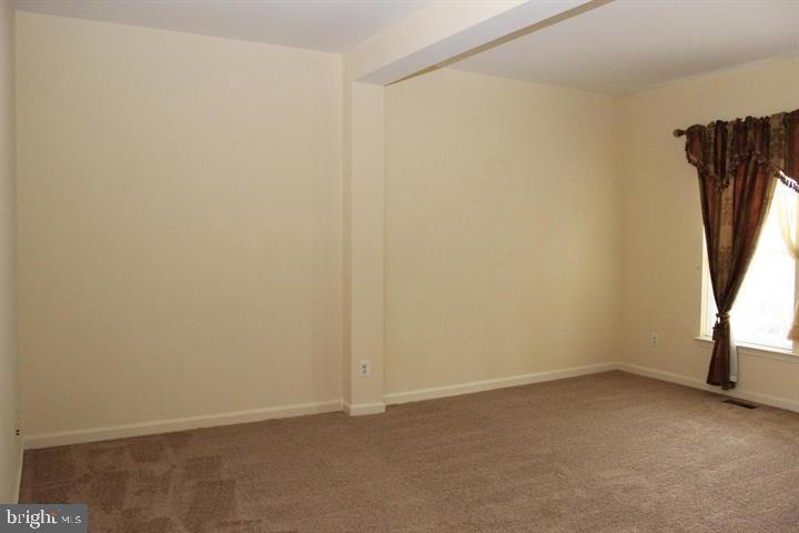 2555 Chase Wellesley Dr Property Photo 11