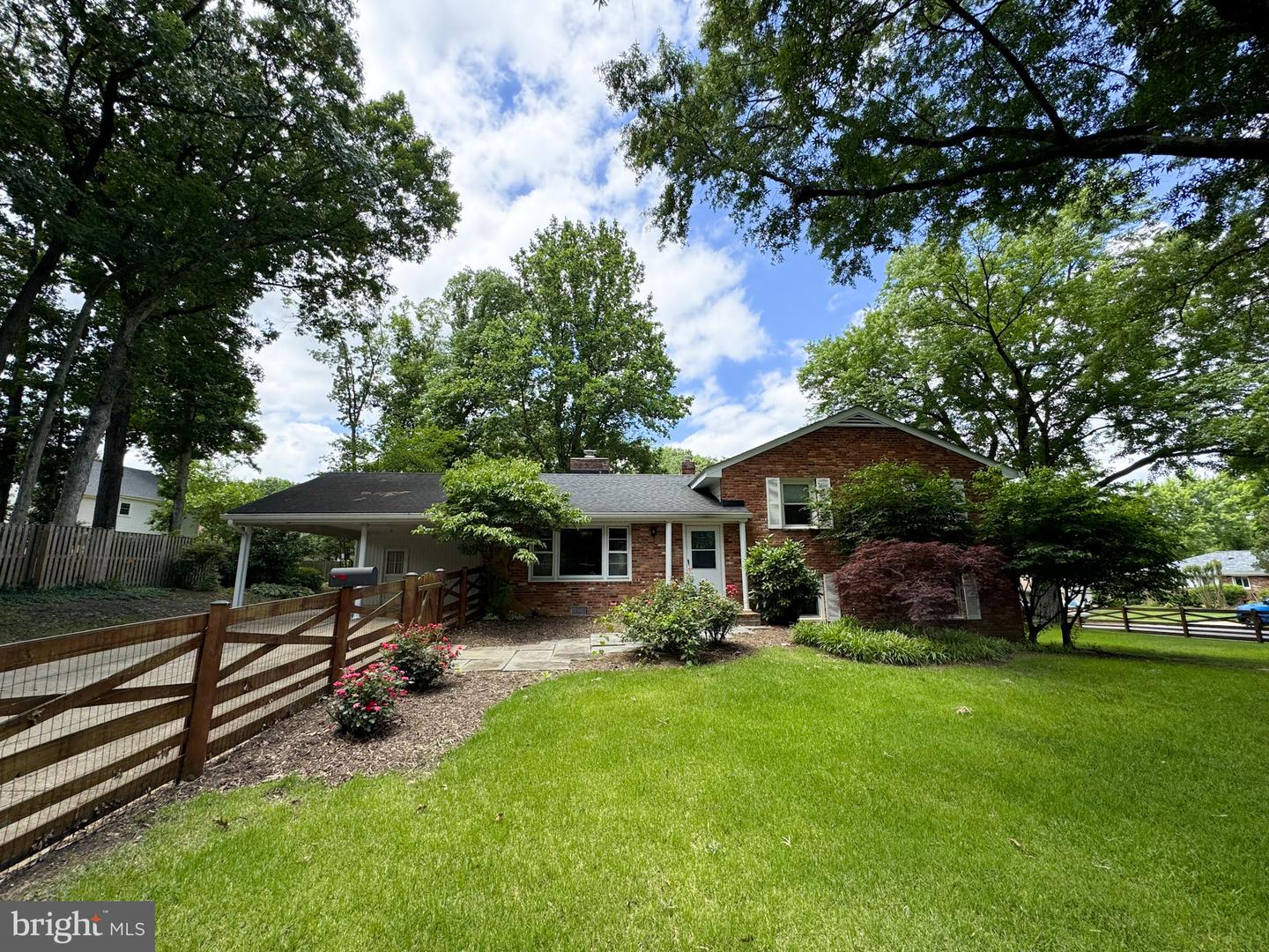 6800 Ava St Property Photo 1