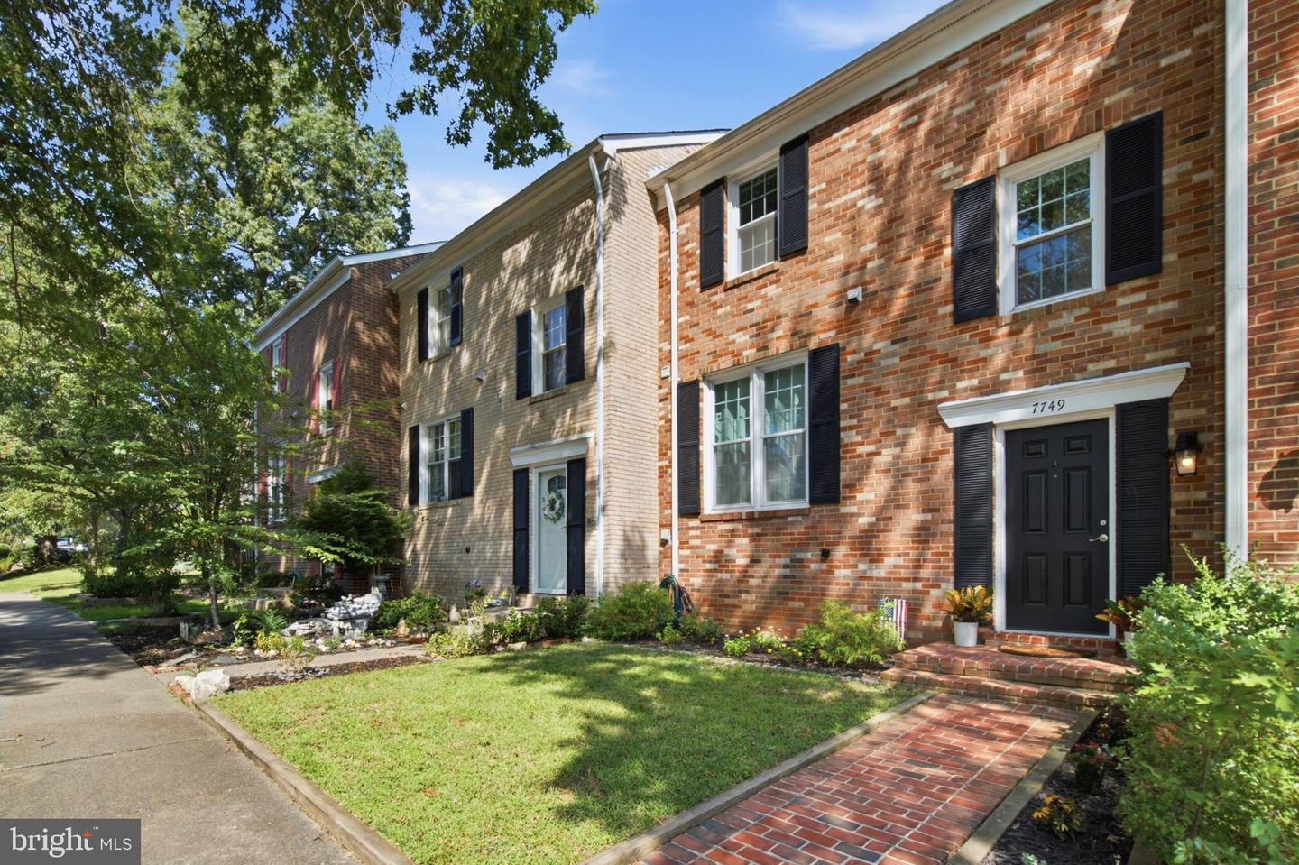 7749 Durer Ct Property Photo 1
