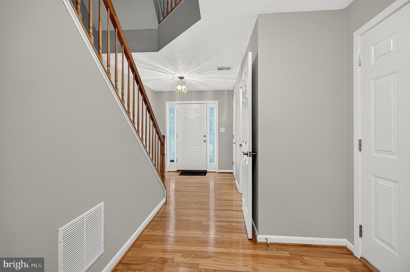 8381 Millwood Dr Property Photo 3