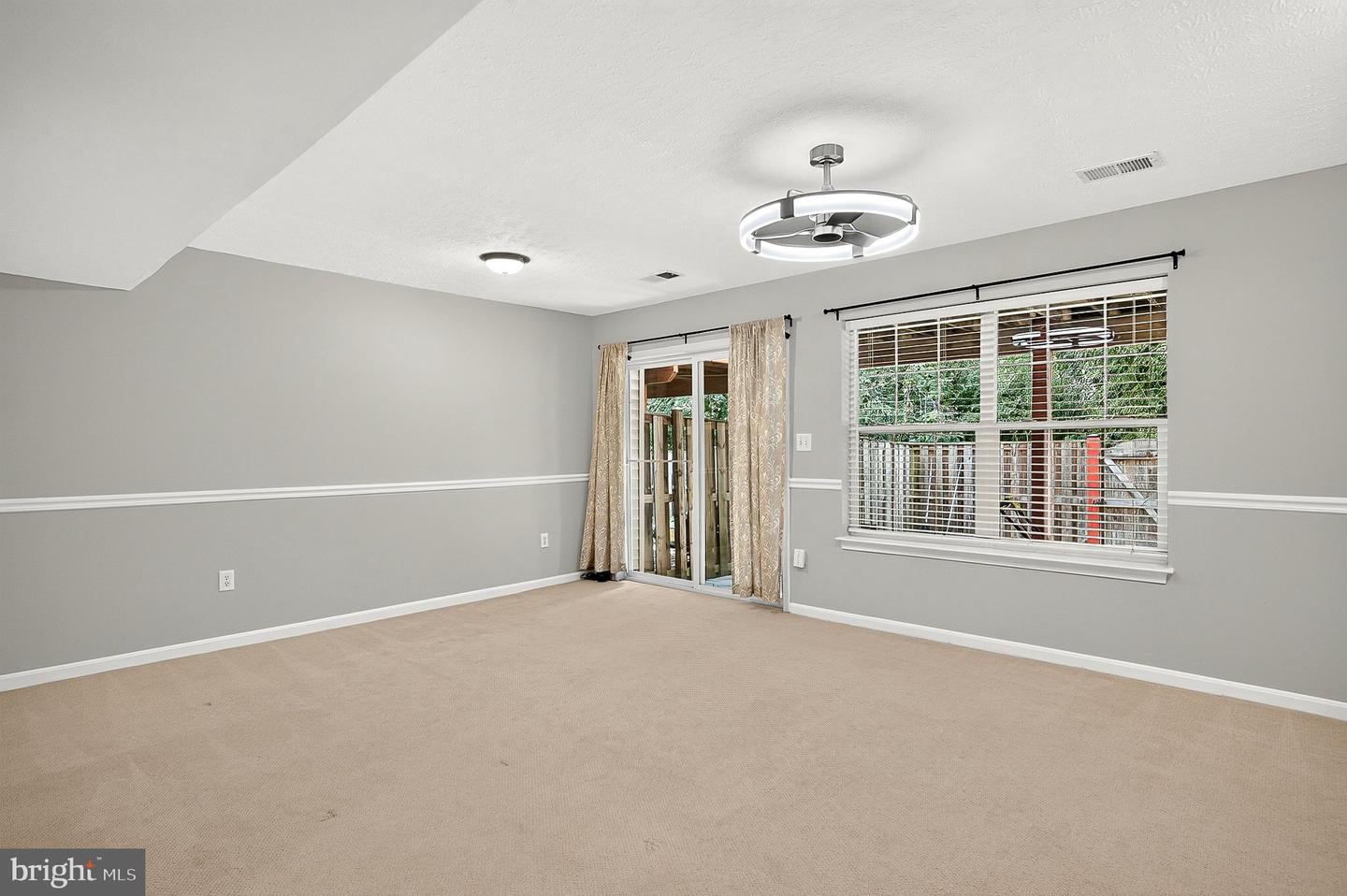 8381 Millwood Dr Property Photo 6