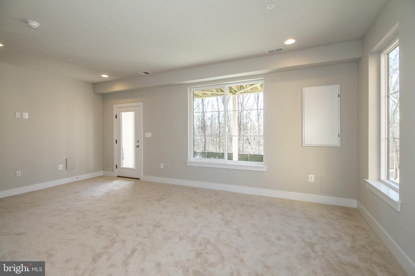 4932 Trail Vista Ln Property Photo 11