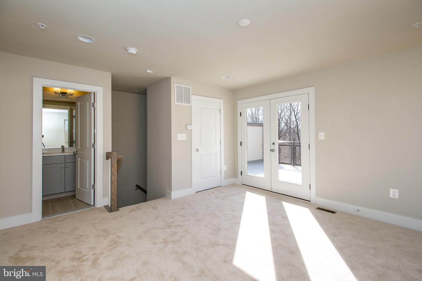 4932 Trail Vista Ln Property Photo 40