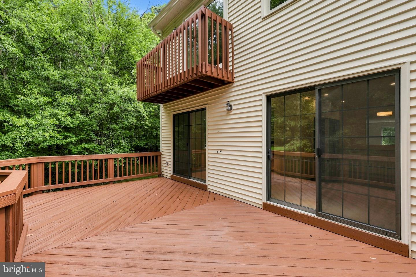 7937 Valleyfield Dr Property Photo 16