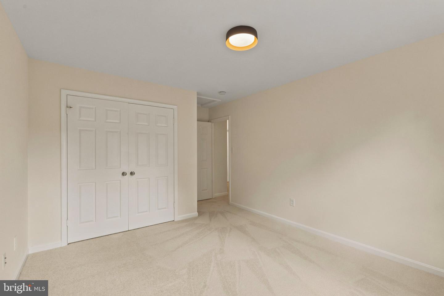 7937 Valleyfield Dr Property Photo 21