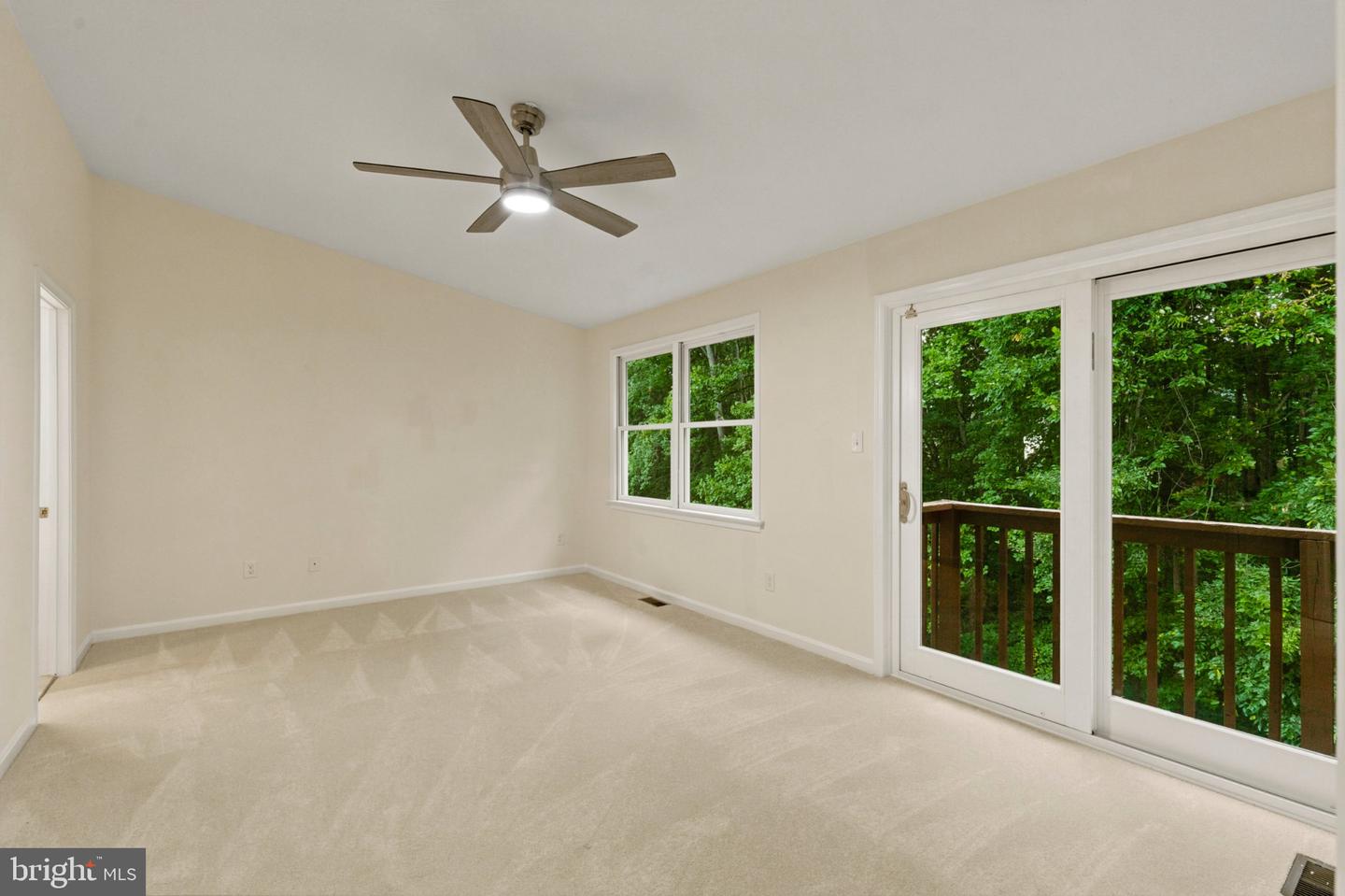 7937 Valleyfield Dr Property Photo 24