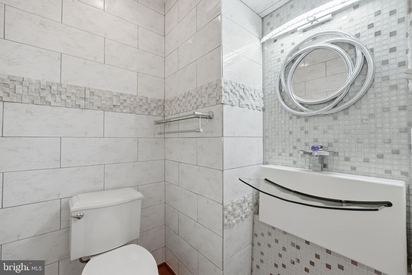 8562 Tyrolean Way Property Photo 10