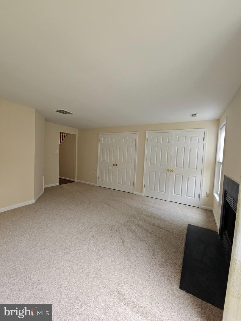 13918 Ludington Pl Property Photo 5