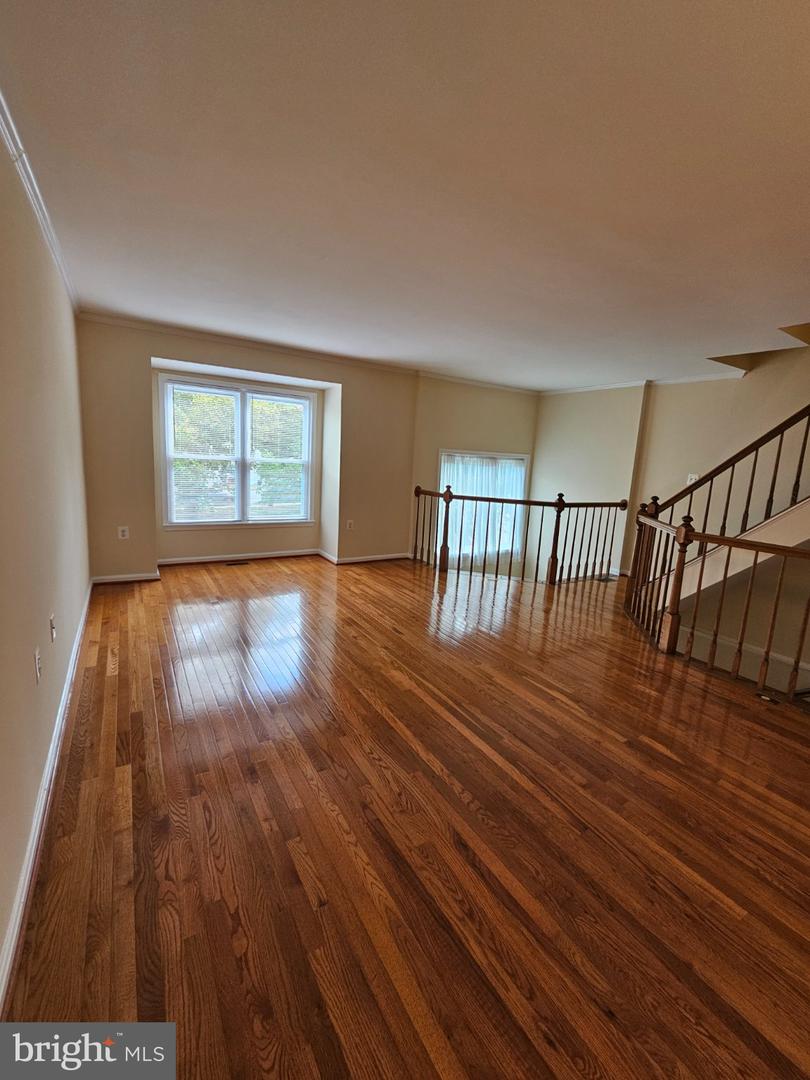 13918 Ludington Pl Property Photo 10