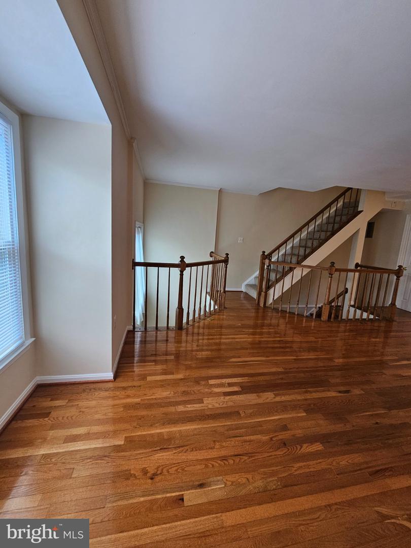 13918 Ludington Pl Property Photo 11