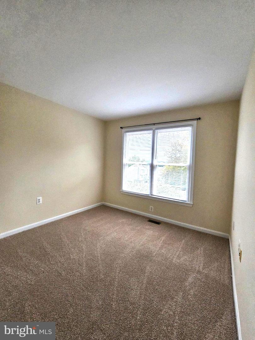 13918 Ludington Pl Property Photo 32
