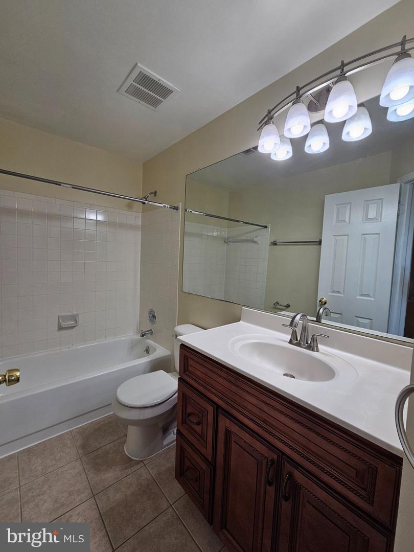 13918 Ludington Pl Property Photo 38