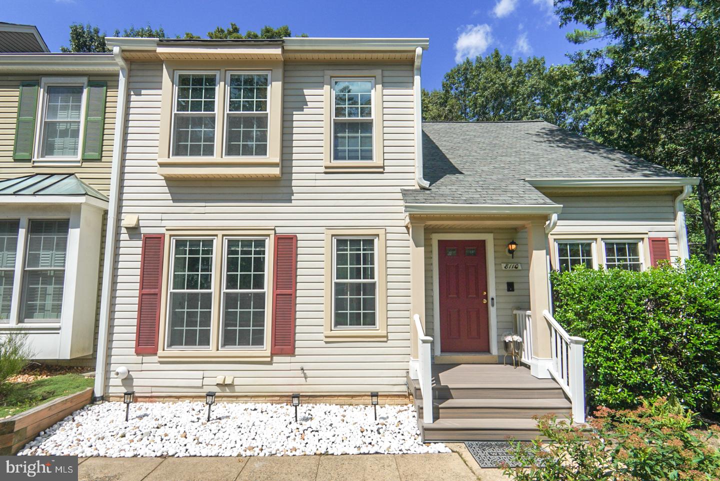 8110 Clifforest Dr Property Photo 1