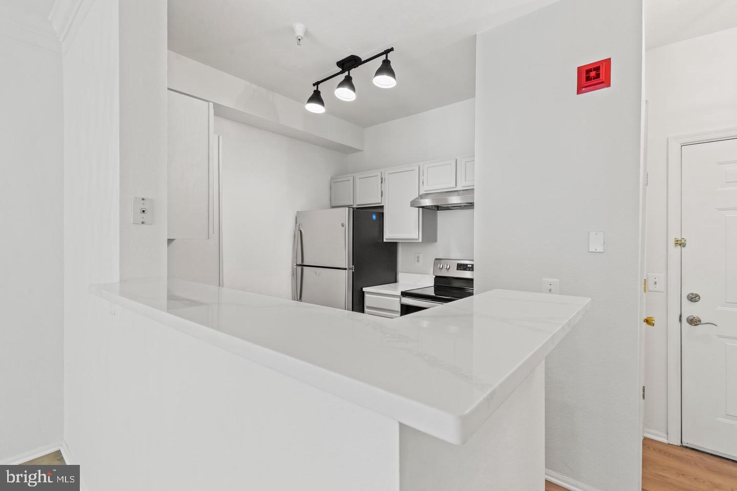 1530 Spring Gate Dr #9106 Property Photo 12