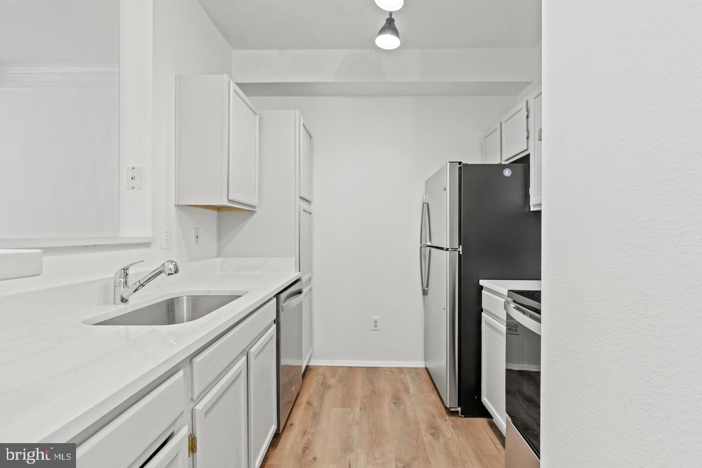 1530 Spring Gate Dr #9106 Property Photo 15