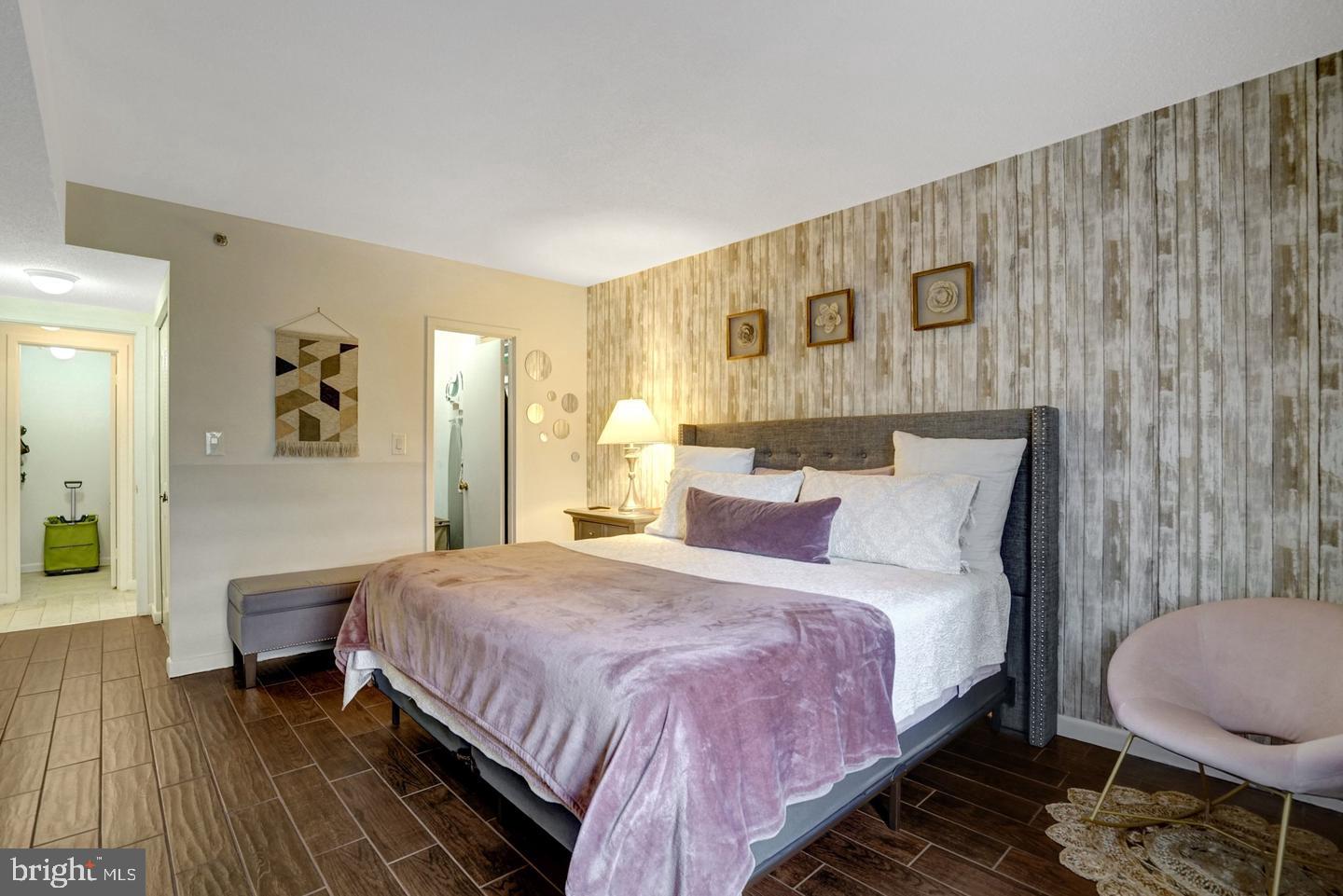 3709 S George Mason Dr #415e Property Photo 20