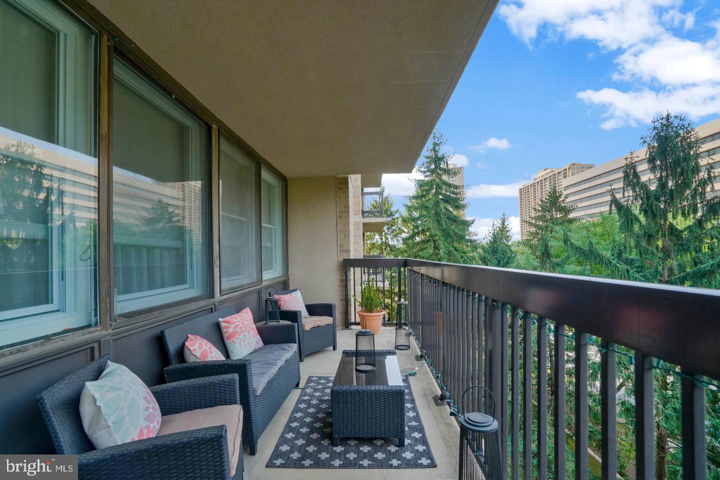 3709 S George Mason Dr #415e Property Photo 30