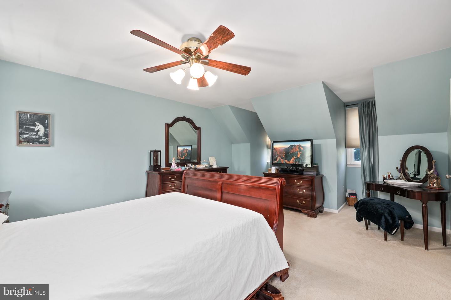 10221 Eagle Landing Ct Property Photo 18