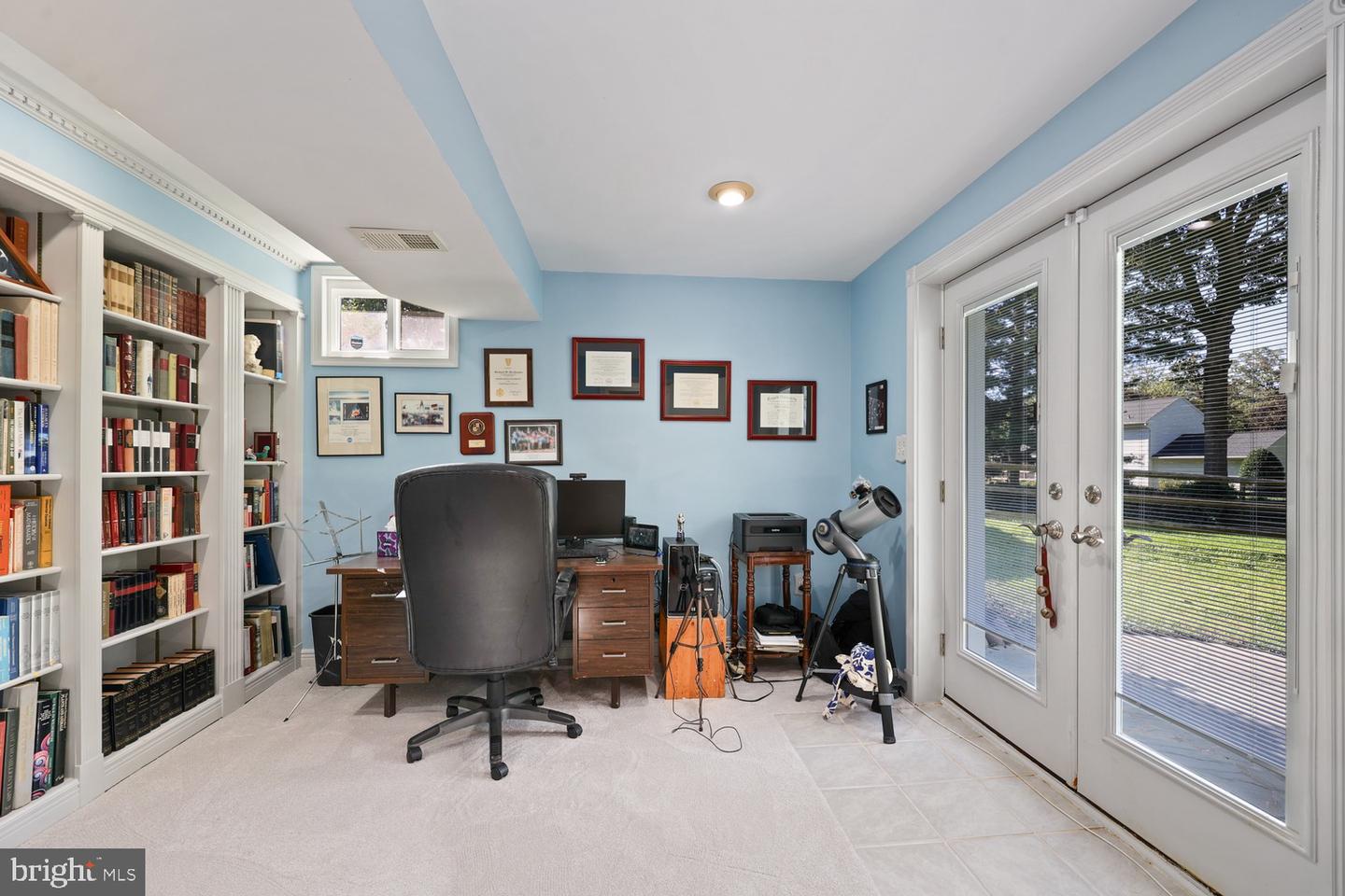 10221 Eagle Landing Ct Property Photo 29