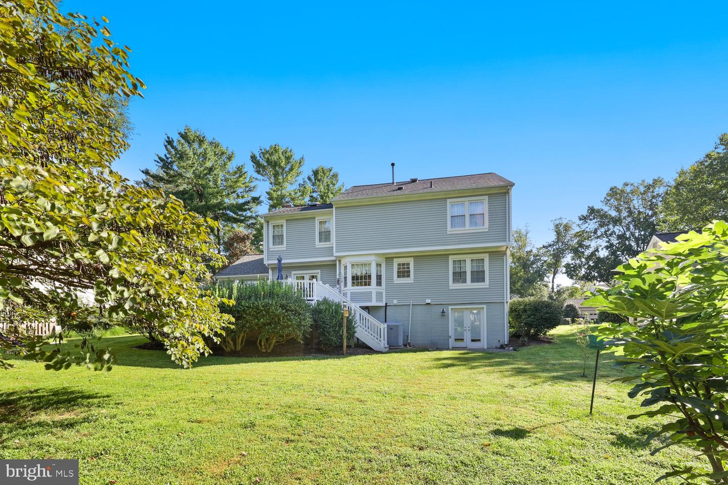 10221 Eagle Landing Ct Property Photo 34