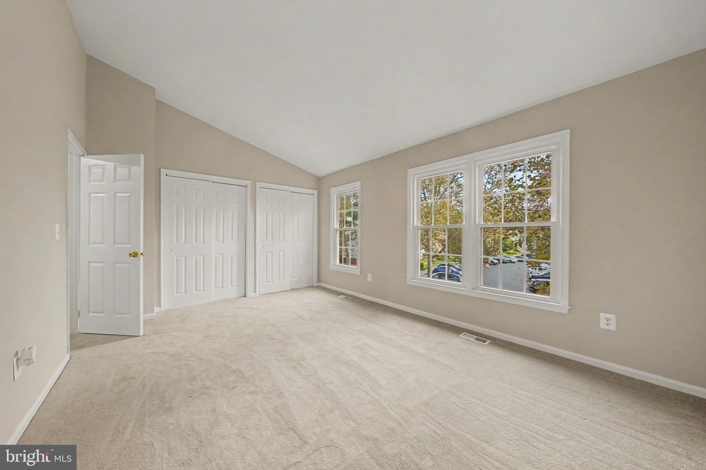 6952 Compton Ln Property Photo 17