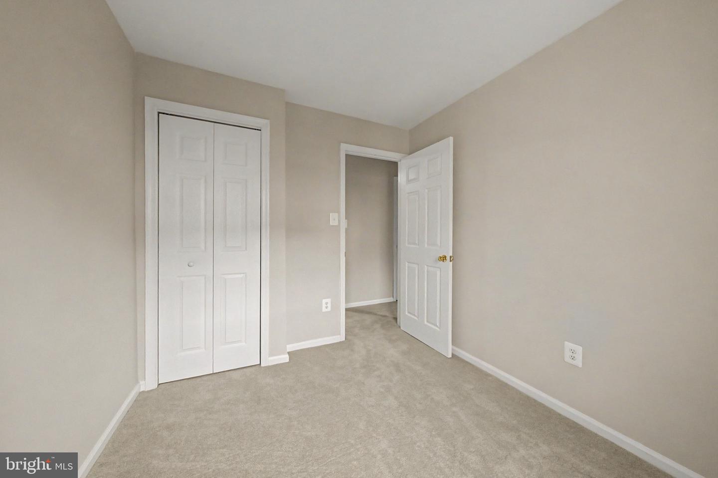 6952 Compton Ln Property Photo 21