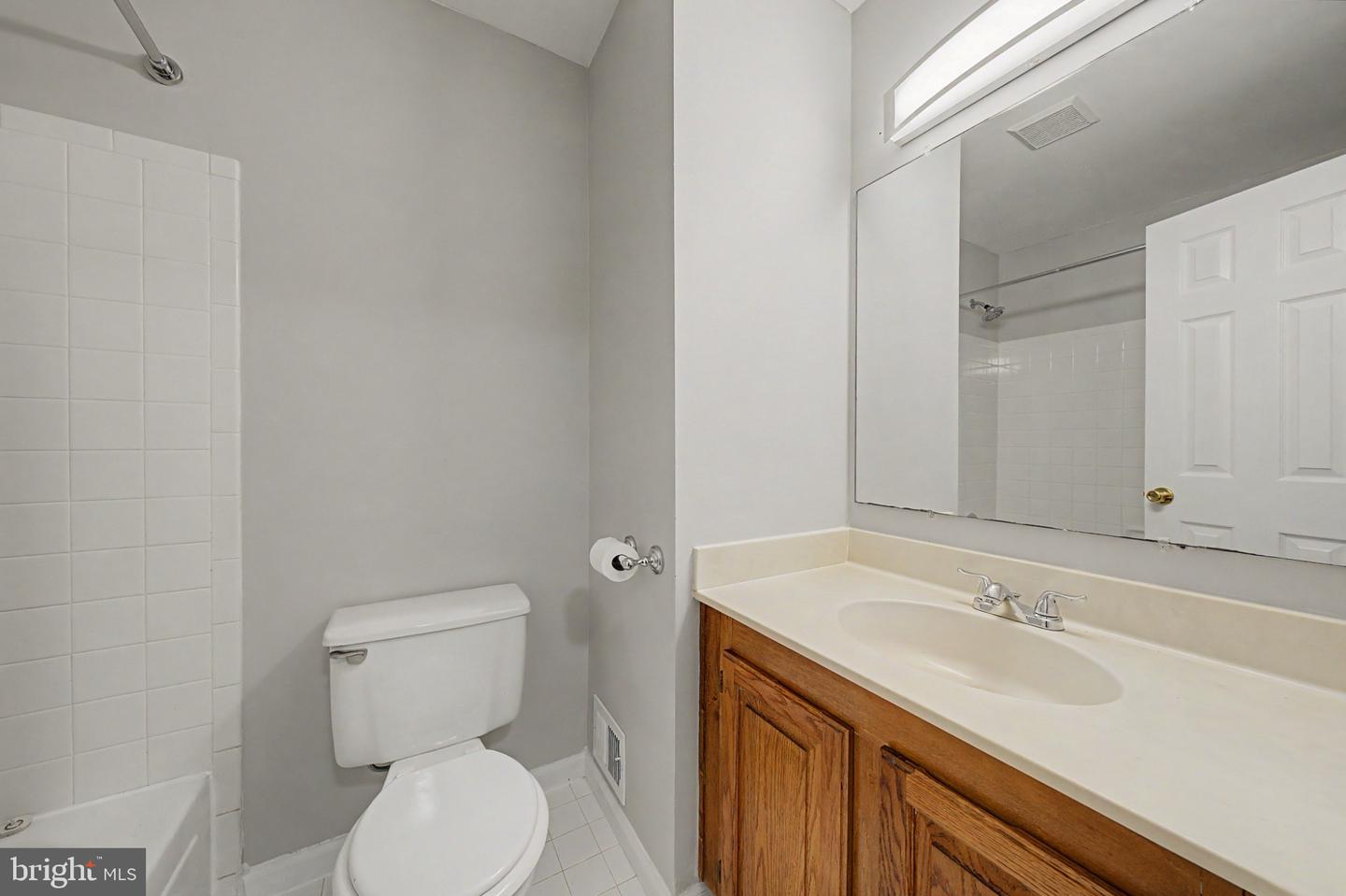 6952 Compton Ln Property Photo 24