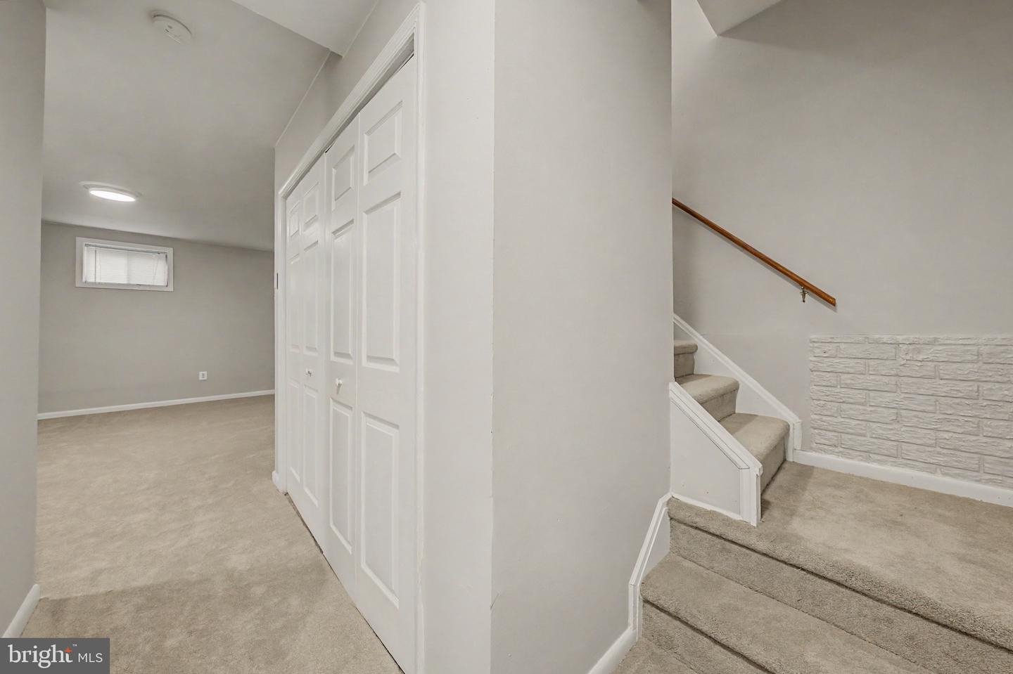6952 Compton Ln Property Photo 25
