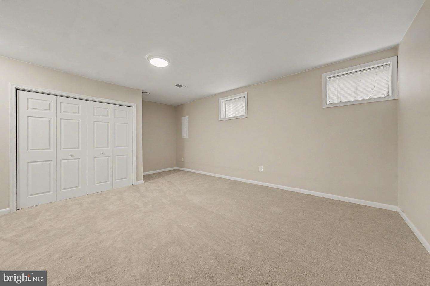 6952 Compton Ln Property Photo 26