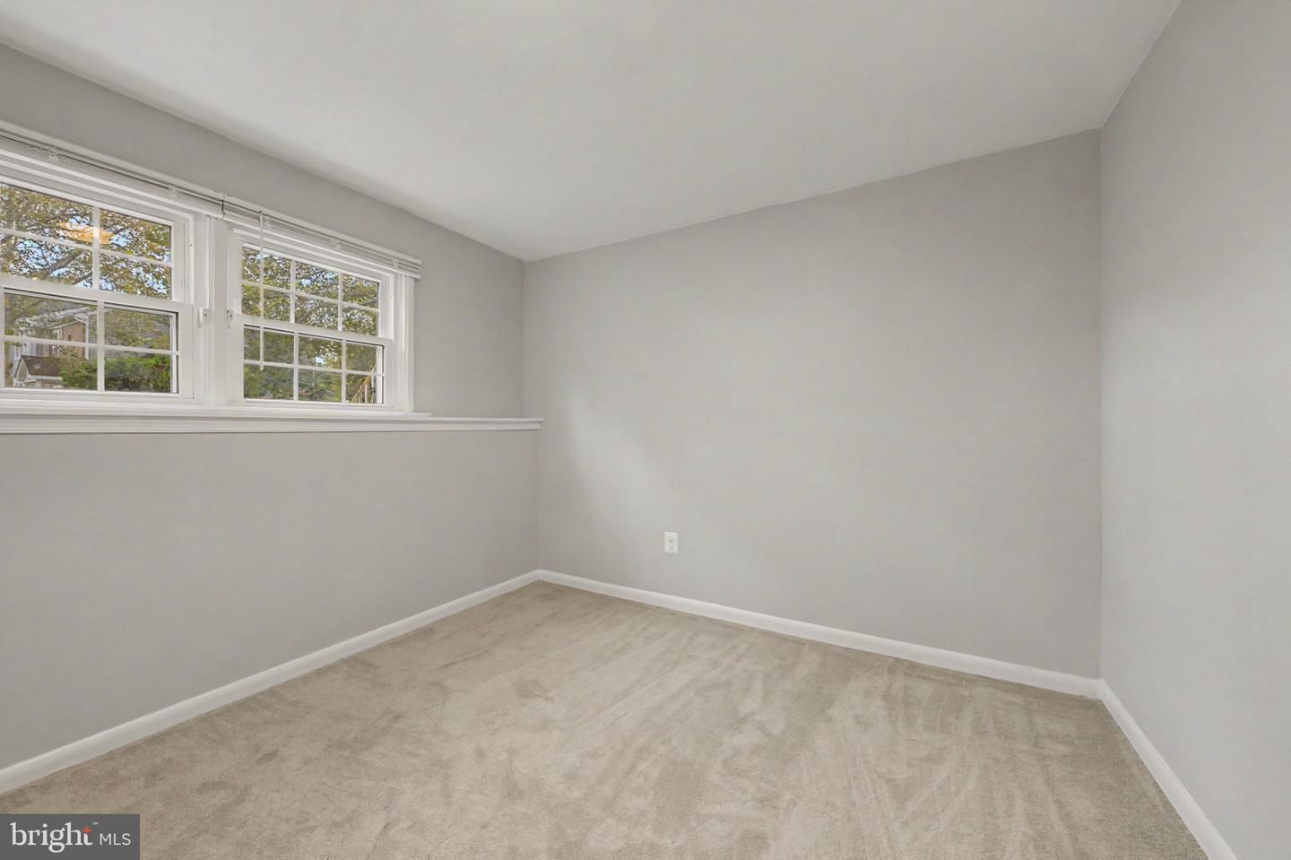 6952 Compton Ln Property Photo 28