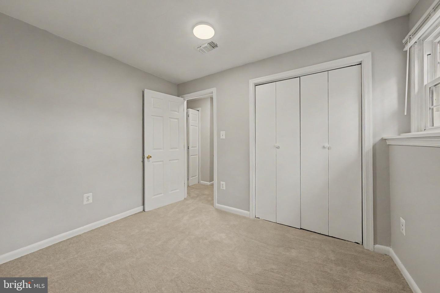 6952 Compton Ln Property Photo 29