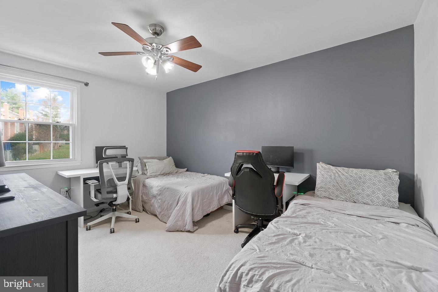 9979 Whitewater Dr Property Photo 23